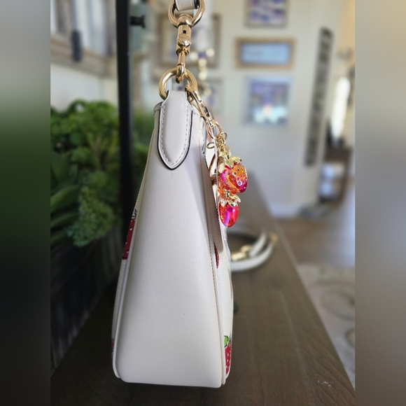 NWT Coach Teri Strawberry Print HOBO With Matching Wristlet And Unbranded Charm - Picture 9 of 16